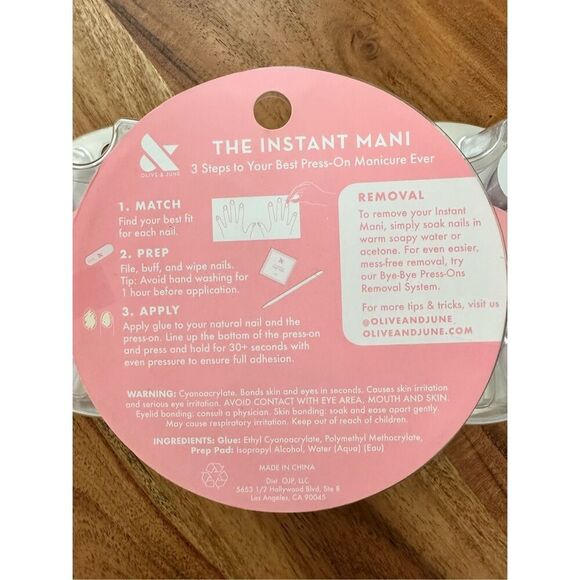 Olive & June The Instant Mani 3 Pack of Press on Nails New Medium Length - Picture 2 of 3